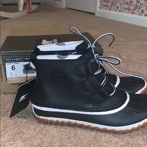 Sorry Out N About Leather Boots